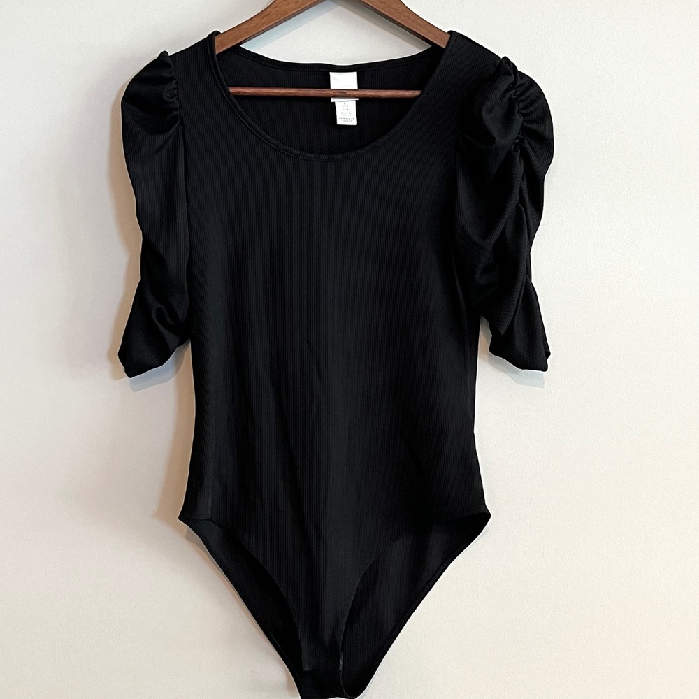 H&M Black Ribbed Puff Sleeve Bodysuit Scoop Neck Ruched Elbow Sleeve Medium